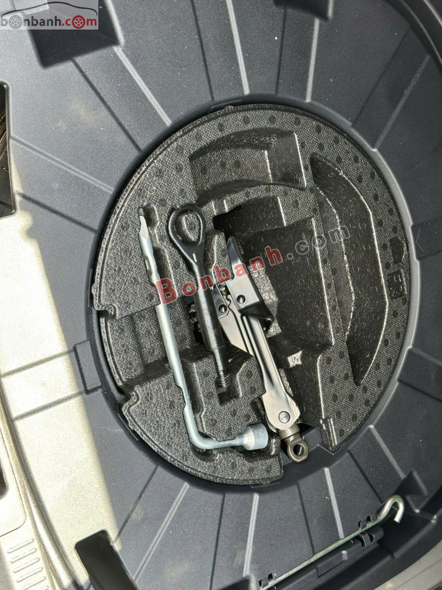 Bán ô tô Toyota Camry 2.5HV - 2022 - xe cũ