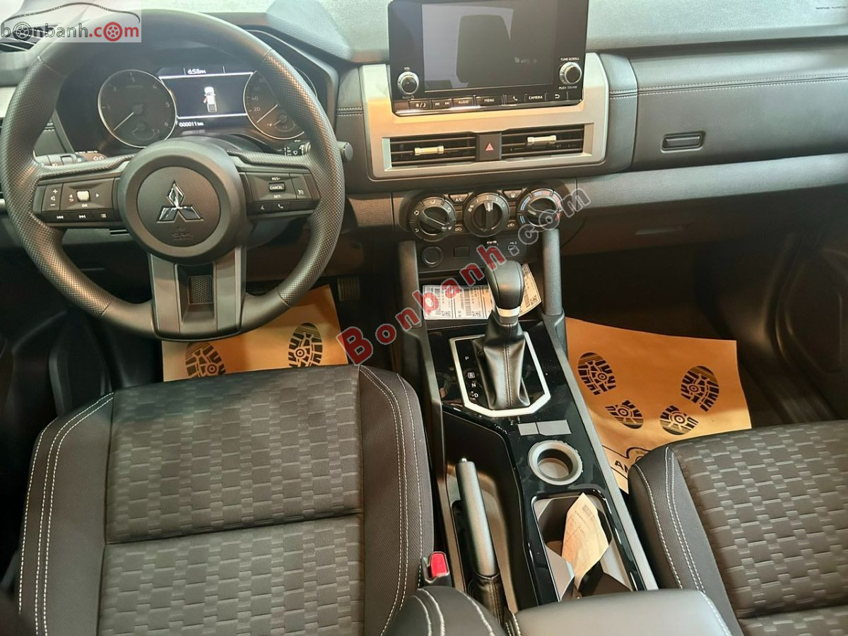 Bán ô tô Mitsubishi Triton GLX 2WD AT - 2026 - xe mới