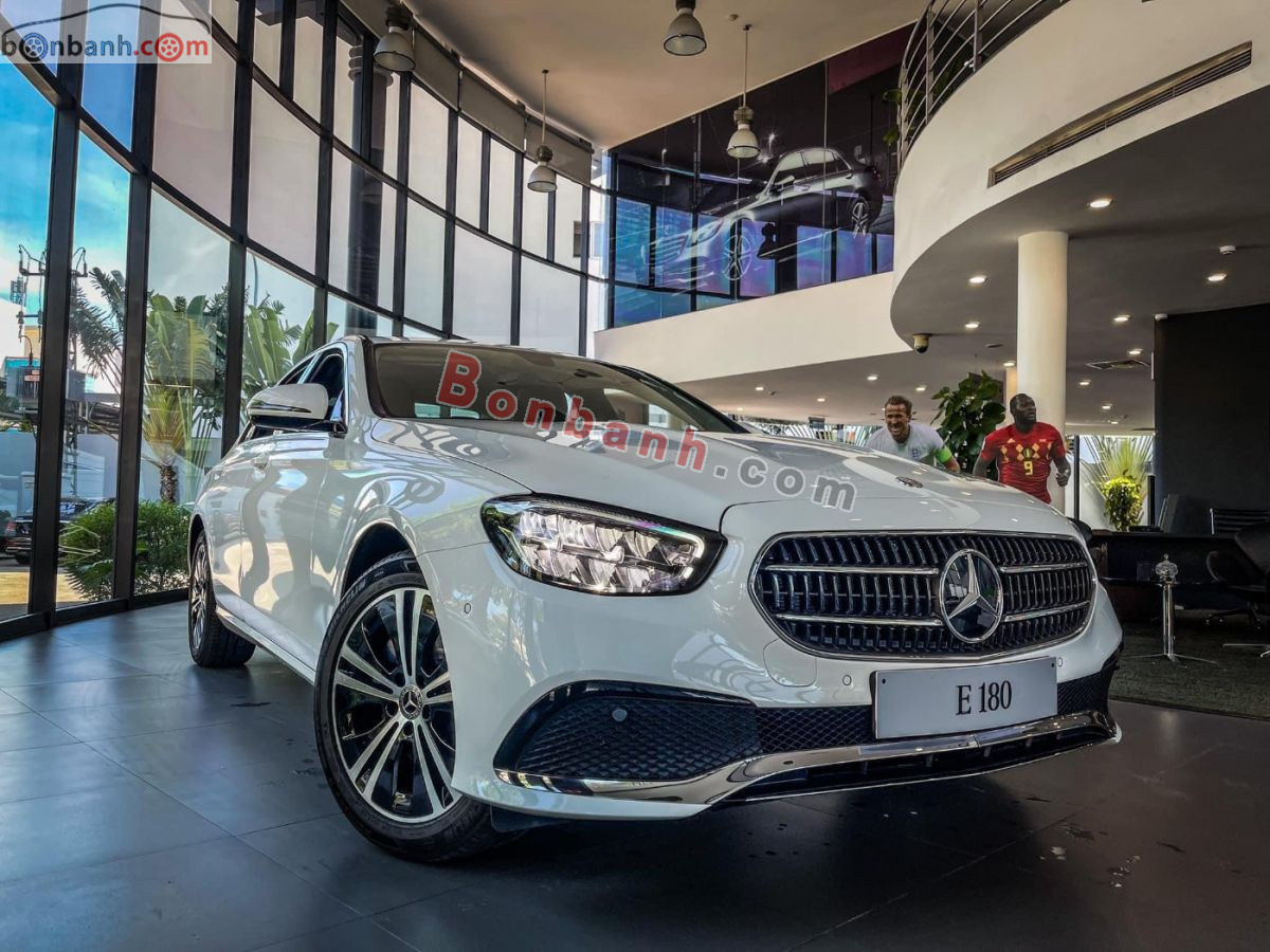 Bán ô tô Mercedes Benz E class E180 - 2025 - xe mới