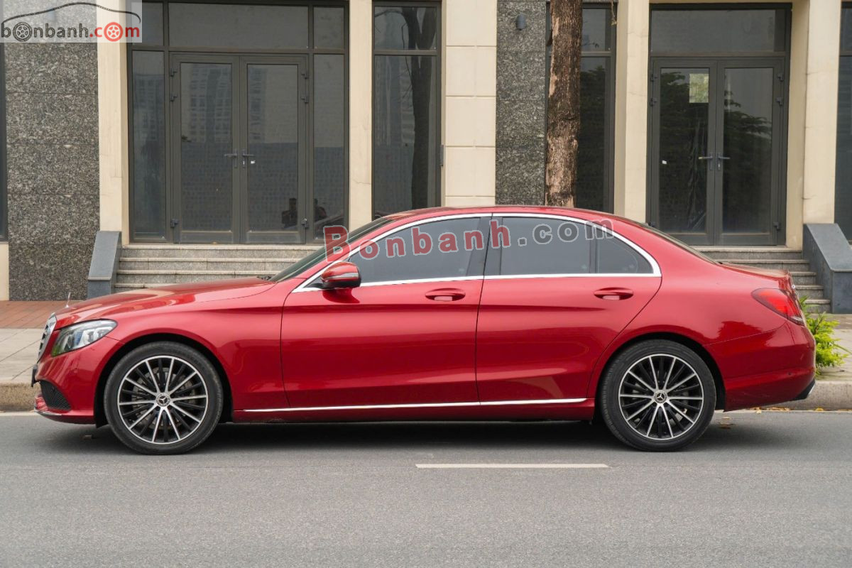 Bán ô tô Mercedes Benz C class C200 Exclusive - 2021 - xe cũ