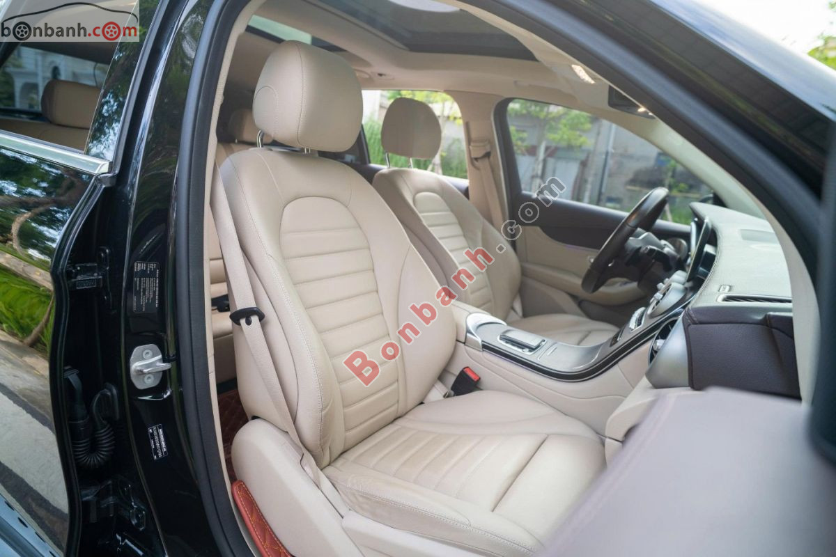 Bán ô tô Mercedes Benz GLC 300 4Matic - 2021 - xe cũ