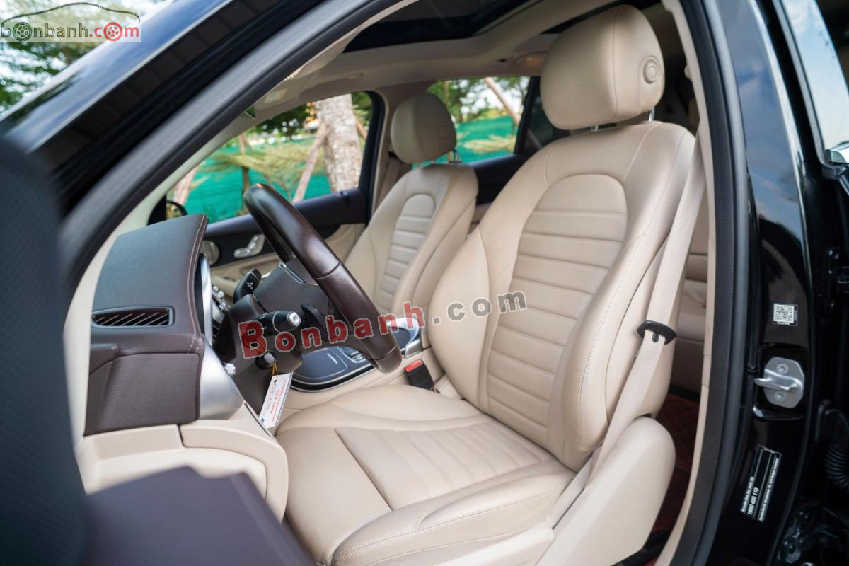 Bán ô tô Mercedes Benz GLC 300 4Matic - 2021 - xe cũ