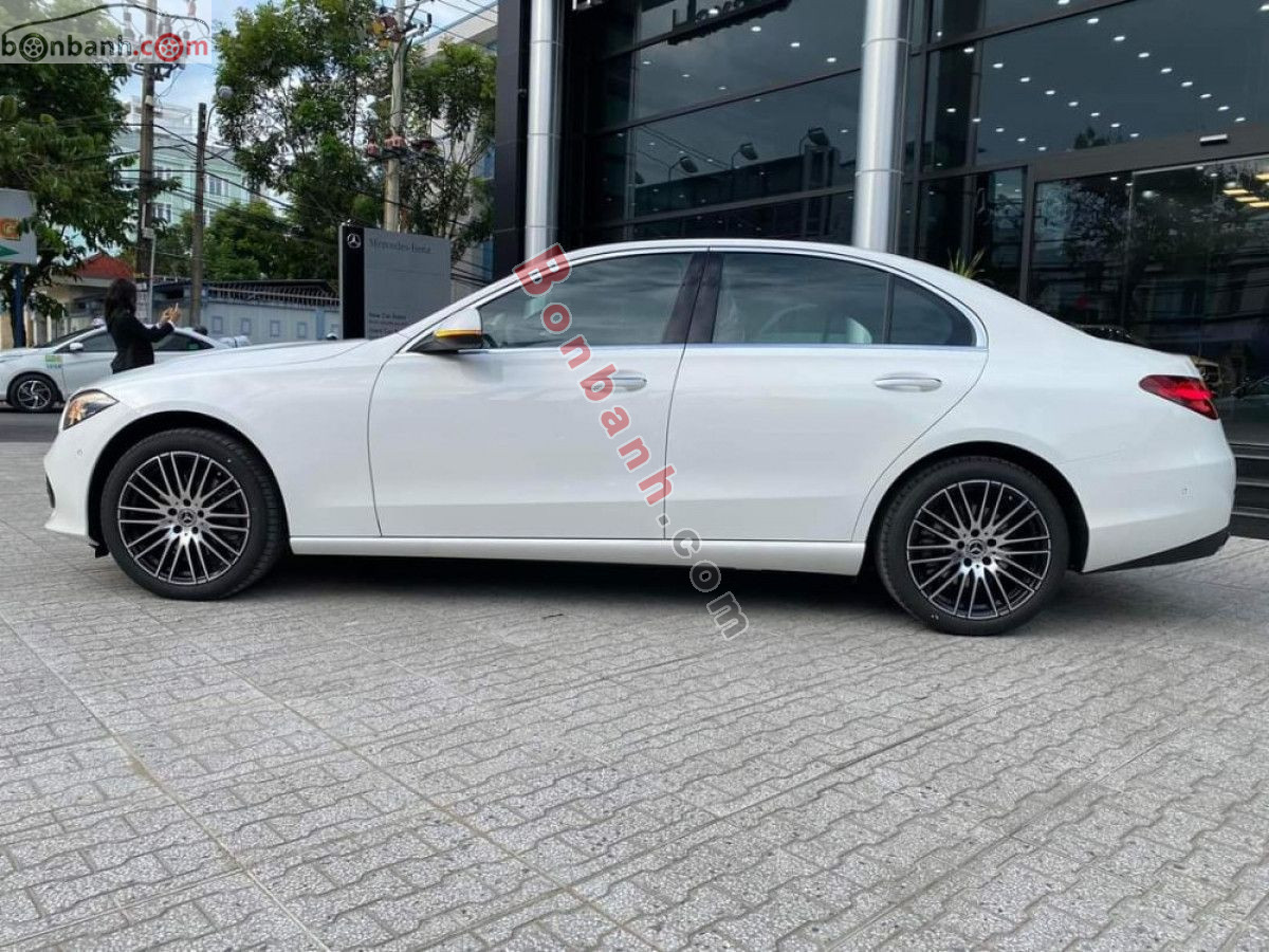 Bán ô tô Mercedes Benz C class C200 Avantgarde Plus - 2025 - xe mới