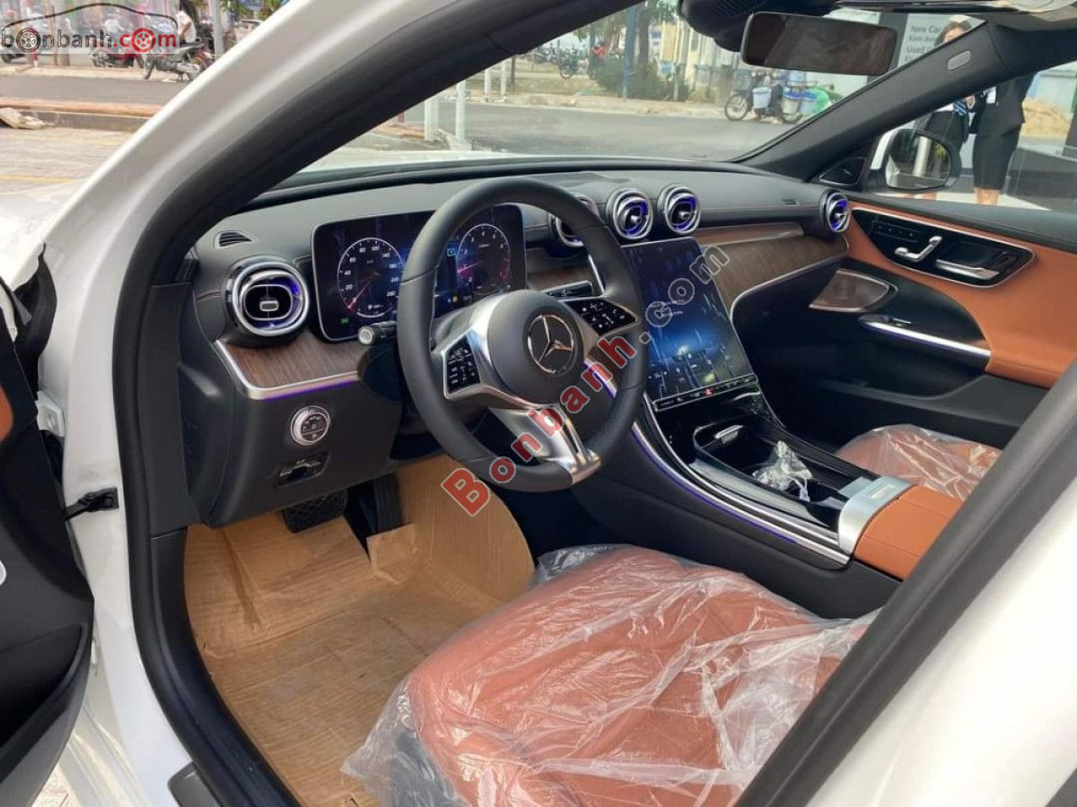 Bán ô tô Mercedes Benz C class C200 Avantgarde Plus - 2025 - xe mới