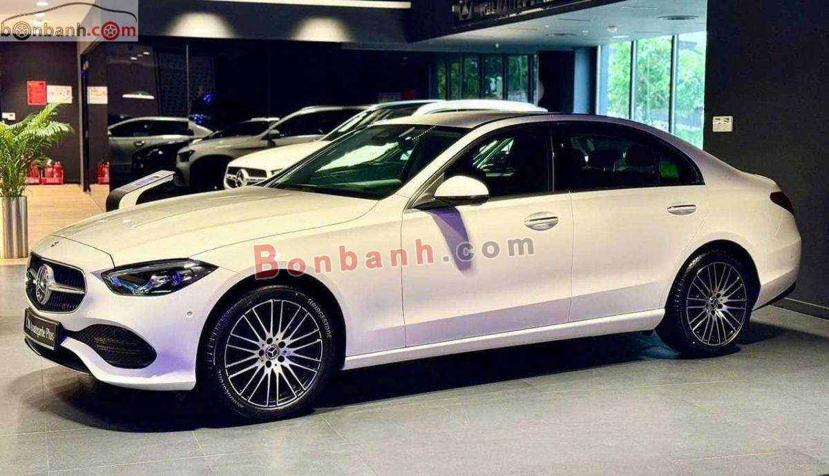 Bán ô tô Mercedes Benz C class C200 Avantgarde Plus - 2025 - xe mới