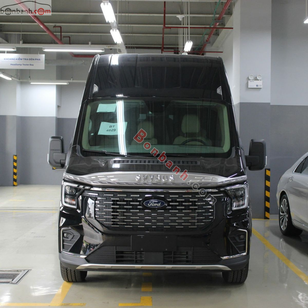 Bán ô tô Ford Transit Limousine 10S - 2025 - xe mới