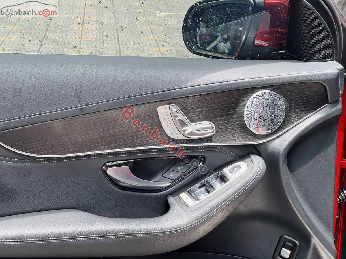 Bán ô tô Mercedes Benz GLC 300 4Matic - 2020 - xe cũ