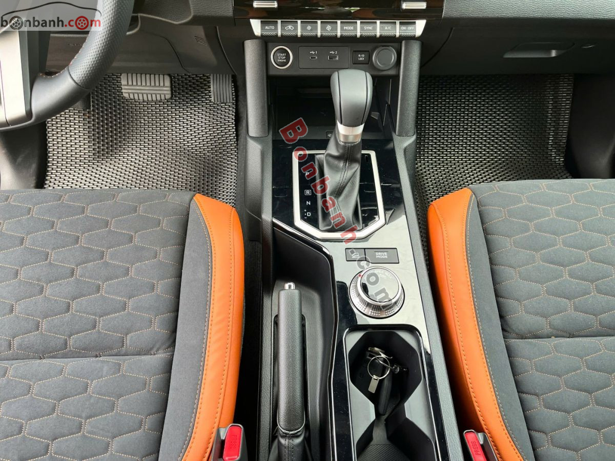 Bán ô tô Mitsubishi Triton Athlete 4WD AT - 2025 - xe mới