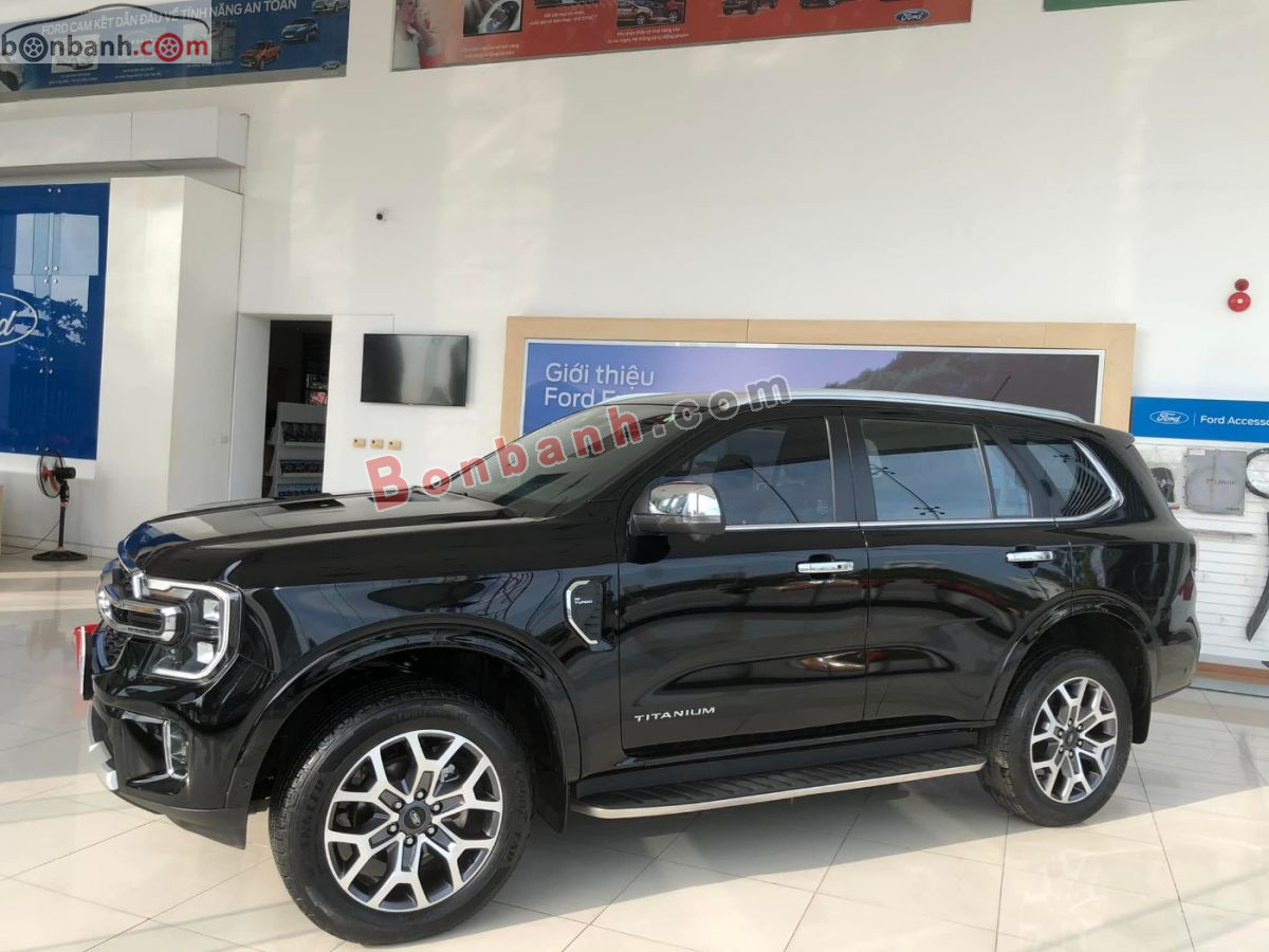 Bán ô tô Ford Everest Titanium Plus 2.0L 4x4 AT - 2025 - xe mới