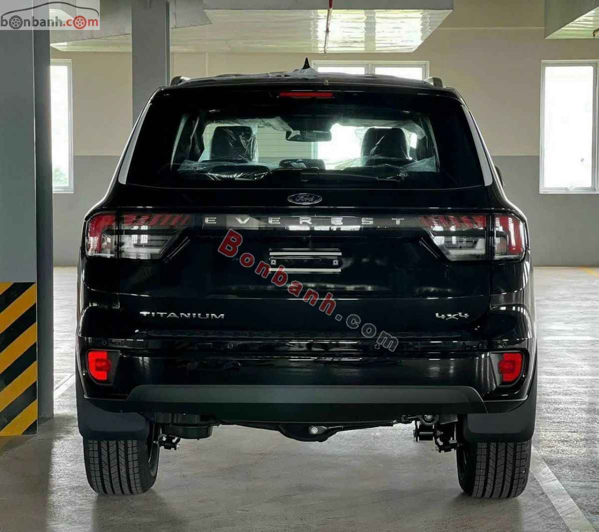 Bán ô tô Ford Everest Titanium Plus 2.0L 4x4 AT - 2025 - xe mới