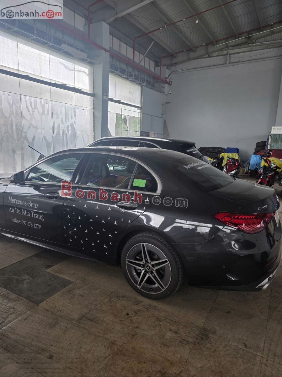 Bán ô tô Mercedes Benz C class C300 AMG - 2023 - xe cũ