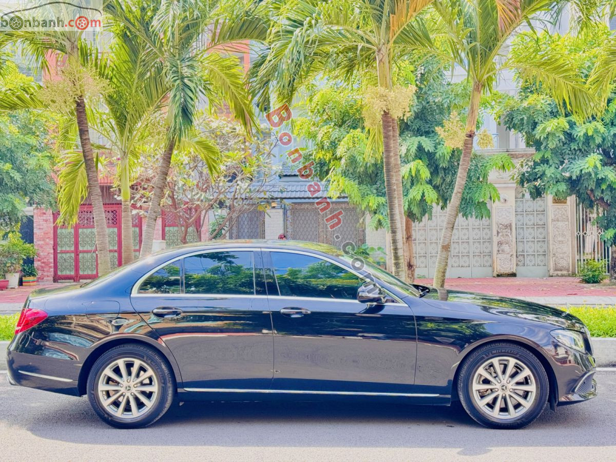 Bán ô tô Mercedes Benz E class E200 - 2019 - xe cũ