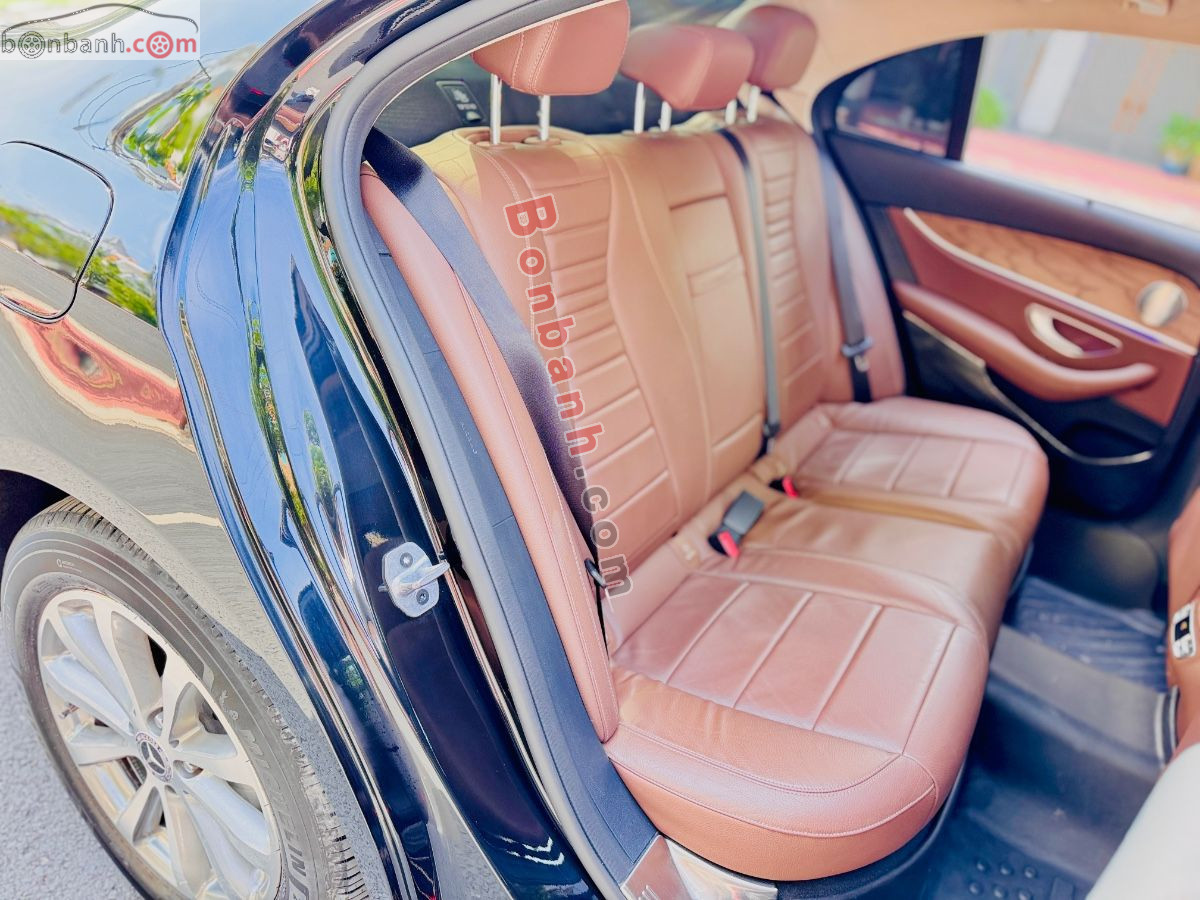 Bán ô tô Mercedes Benz E class E200 - 2019 - xe cũ