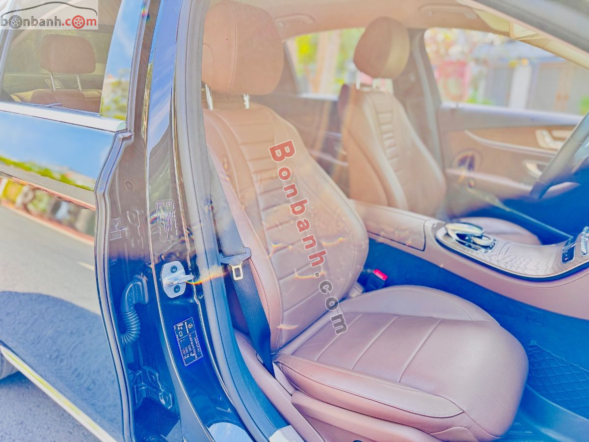 Bán ô tô Mercedes Benz E class E200 - 2019 - xe cũ