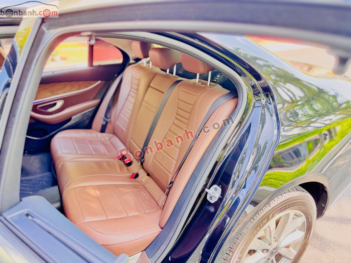 Bán ô tô Mercedes Benz E class E200 - 2019 - xe cũ