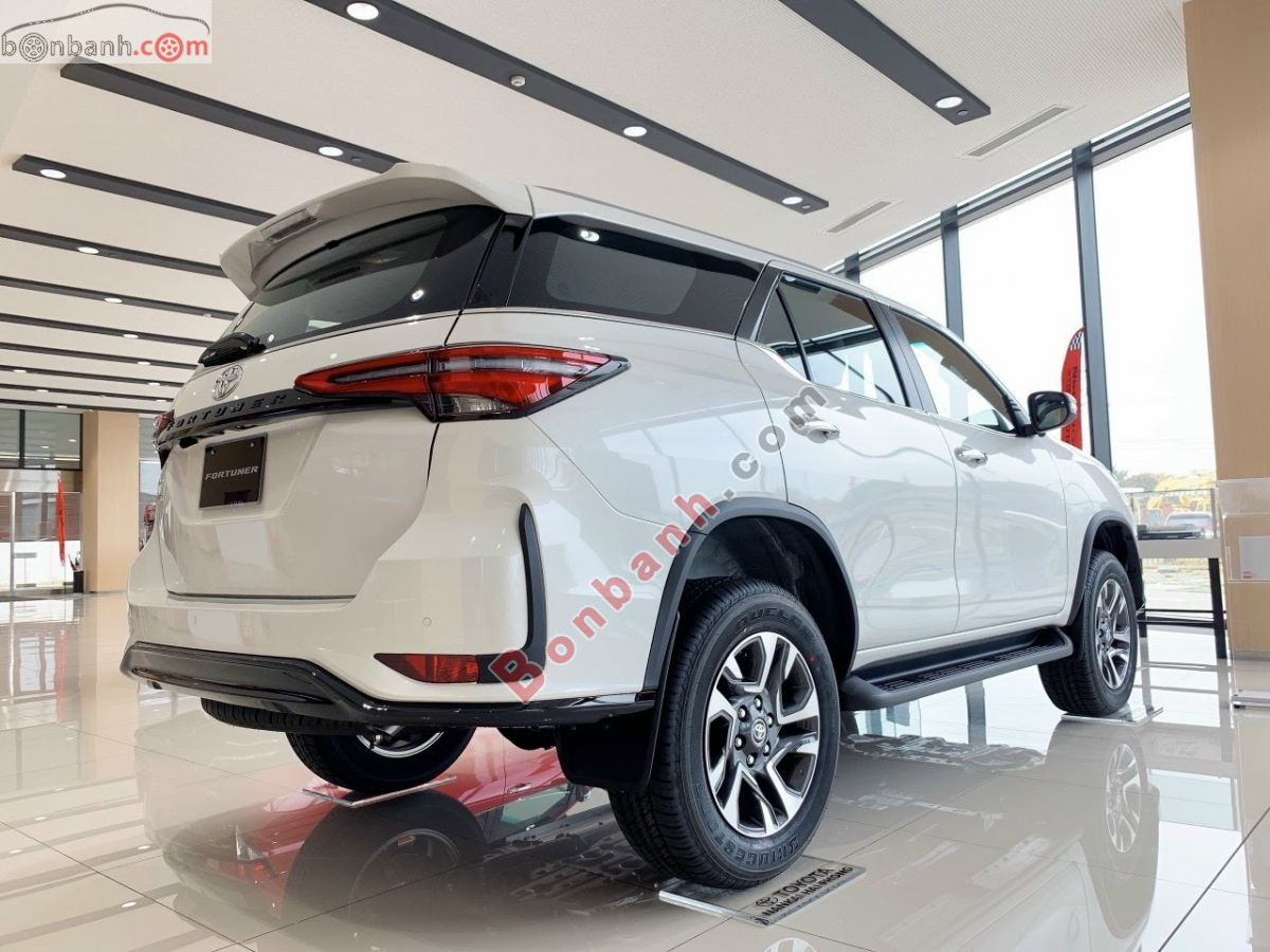 Bán ô tô Toyota Fortuner Legender 2.8L 4x4 AT - 2026 - xe mới