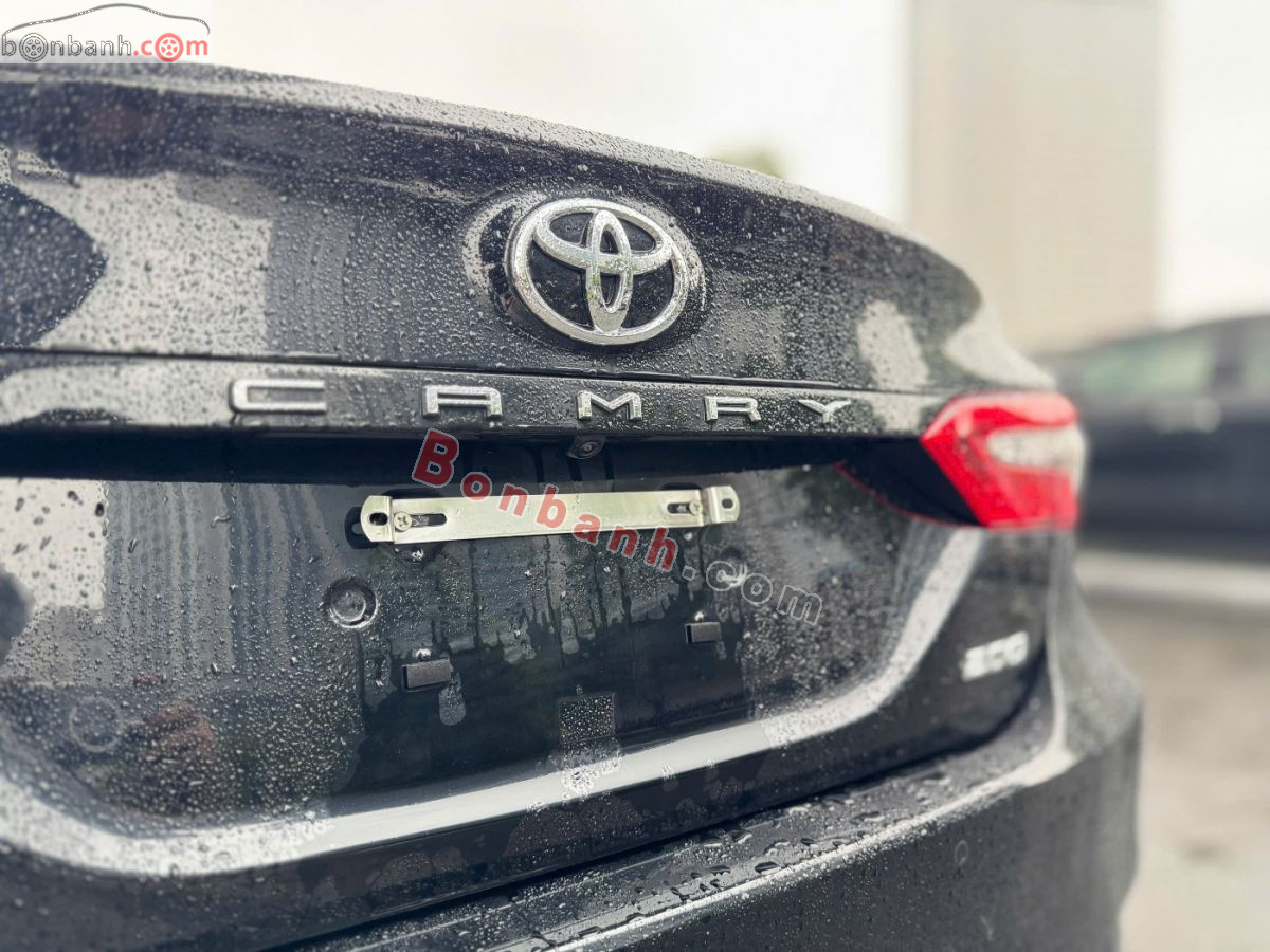 Bán ô tô Toyota Camry 2.0Q - 2022 - xe cũ