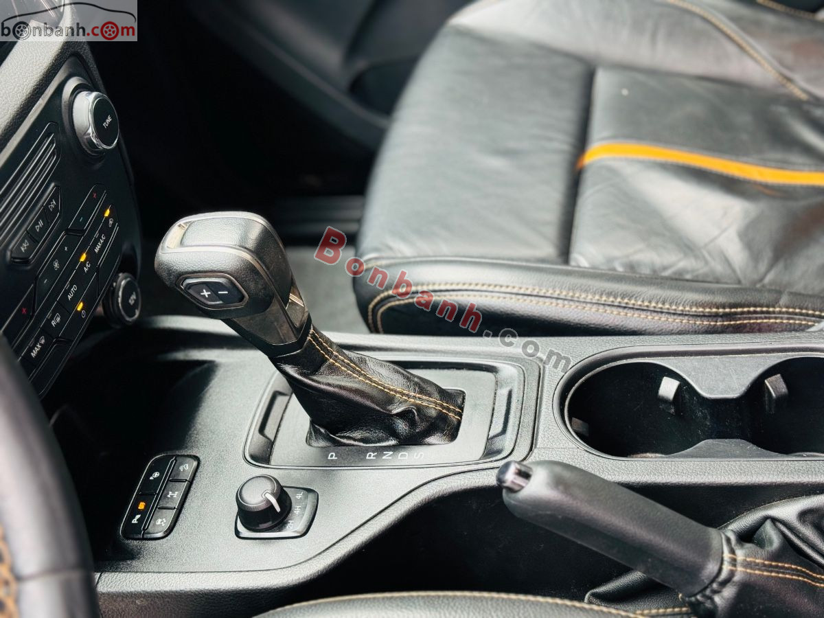 Bán ô tô Ford Ranger Wildtrak 2.0L 4x4 AT - 2022 - xe cũ