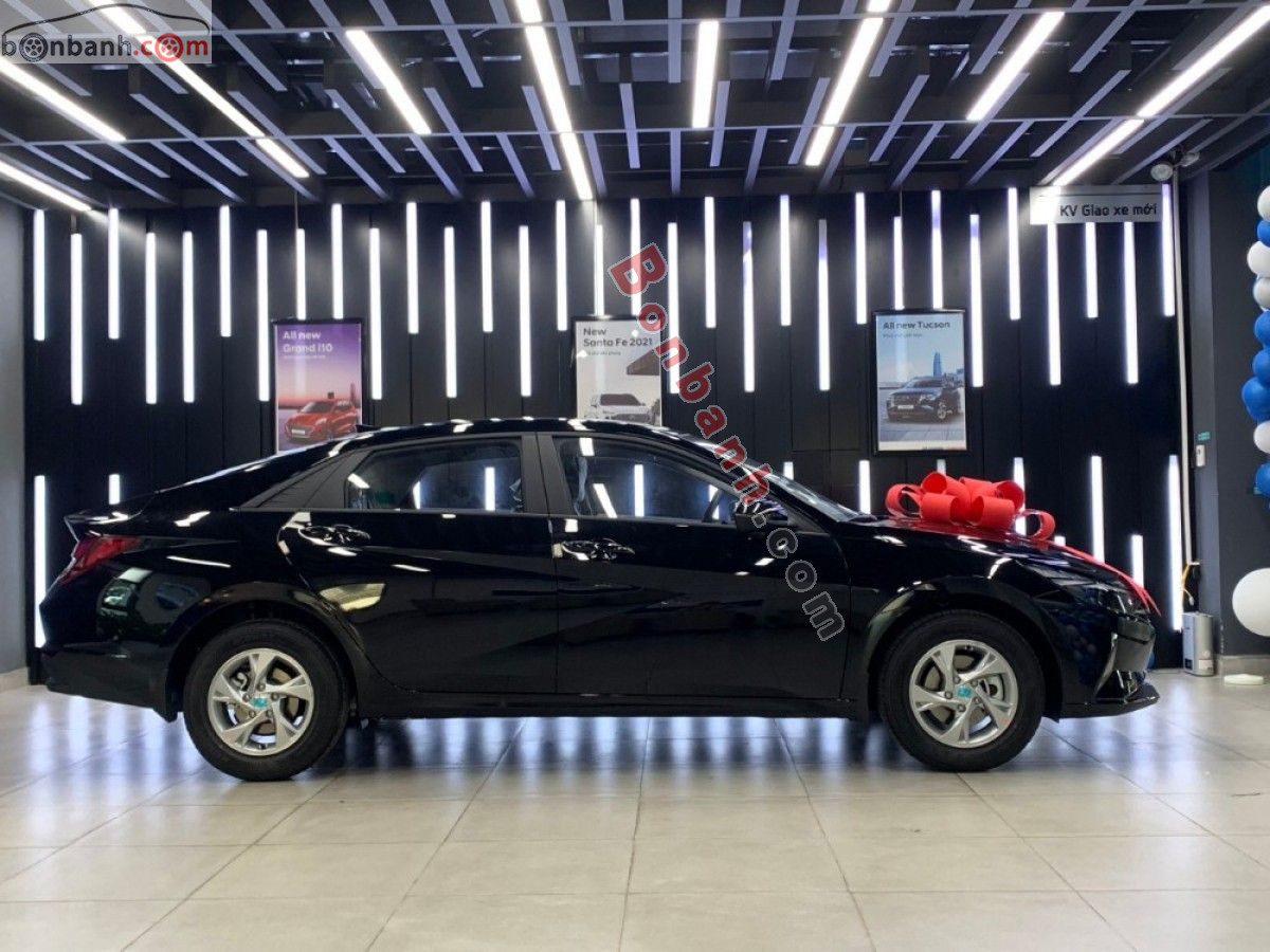 Bán ô tô Hyundai Elantra 1.6 AT Tiêu chuẩn - 2026 - xe mới