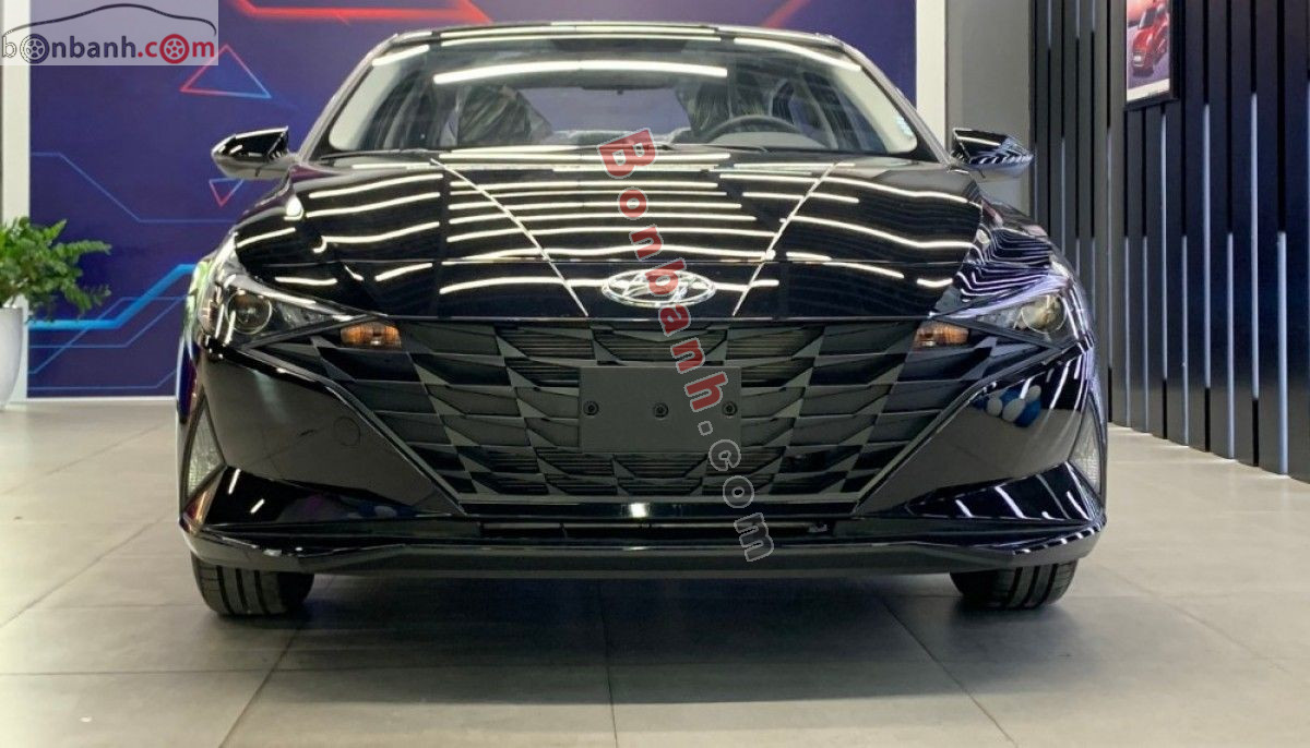 Bán ô tô Hyundai Elantra 1.6 AT Tiêu chuẩn - 2026 - xe mới