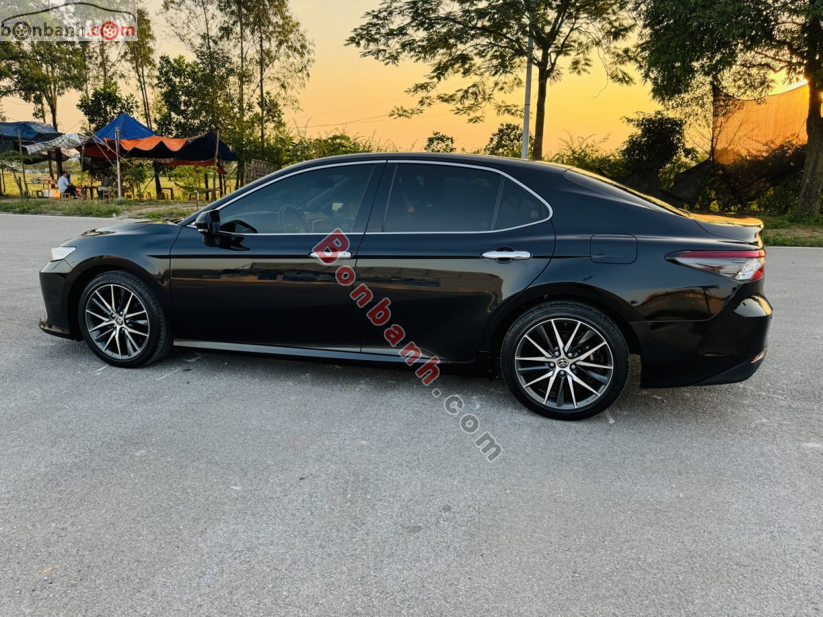 Bán ô tô Toyota Camry 2.5Q - 2022 - xe cũ