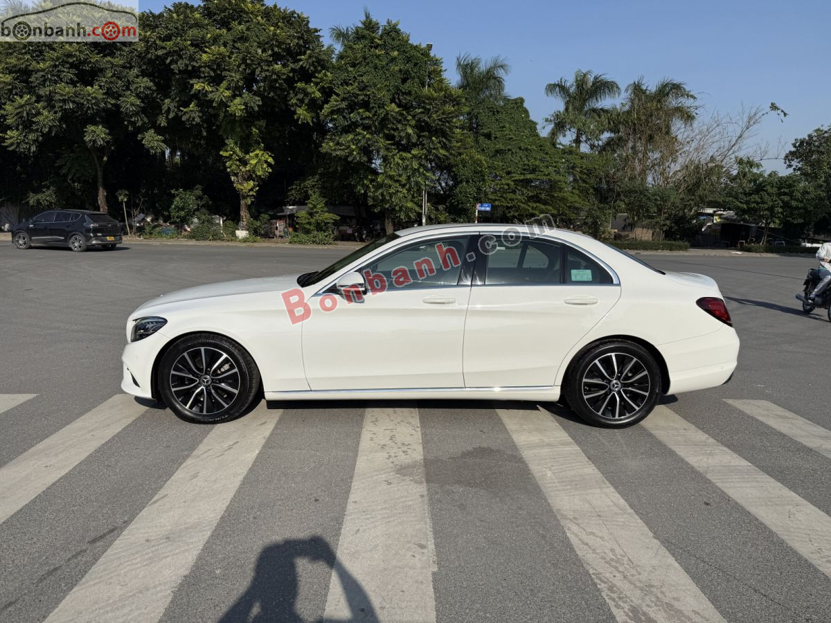 Bán ô tô Mercedes Benz C class C200 - 2018 - xe cũ