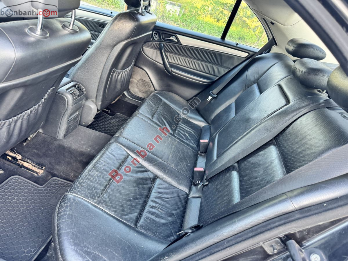 Bán ô tô Mercedes Benz C class C240 Avantgarde - 2005 - xe cũ