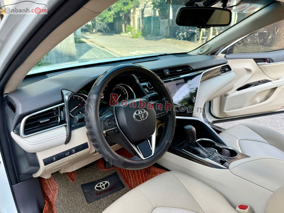 Bán ô tô Toyota Camry 2.5Q - 2020 - xe cũ