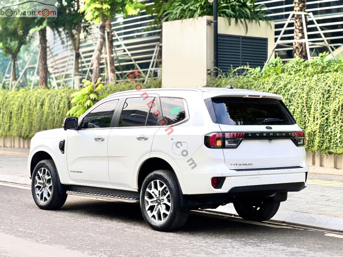 Bán ô tô Ford Everest Titanium 2.0L 4x2 AT - 2024 - xe cũ