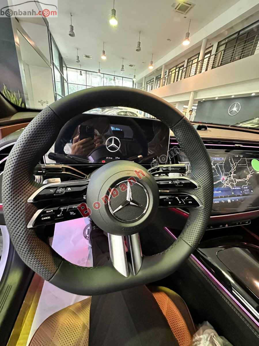 Bán ô tô Mercedes Benz E class E300 AMG - 2025 - xe mới