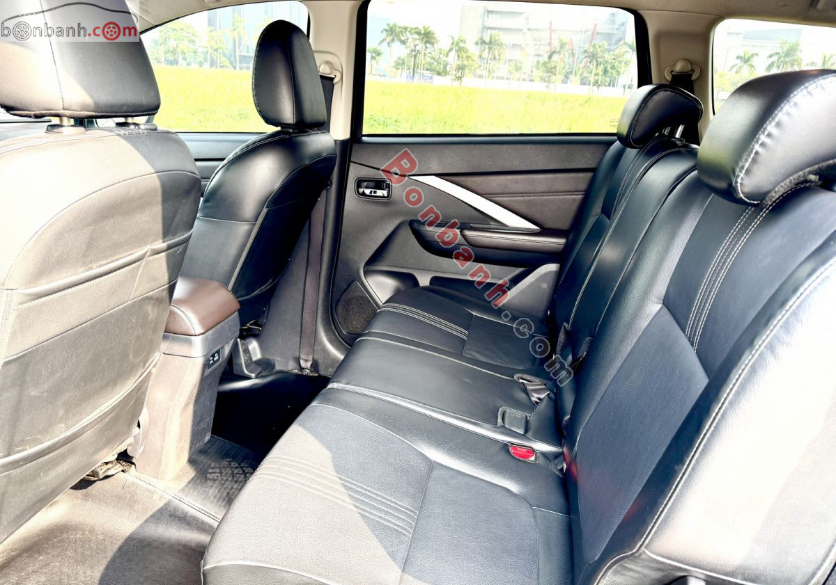 Bán ô tô Mitsubishi Xpander Premium 1.5 AT - 2022 - xe cũ