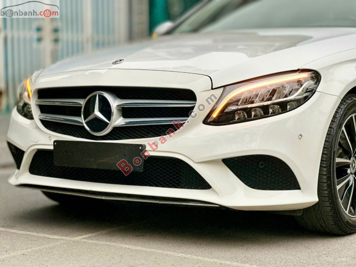 Bán ô tô Mercedes Benz C class C200 - 2019 - xe cũ