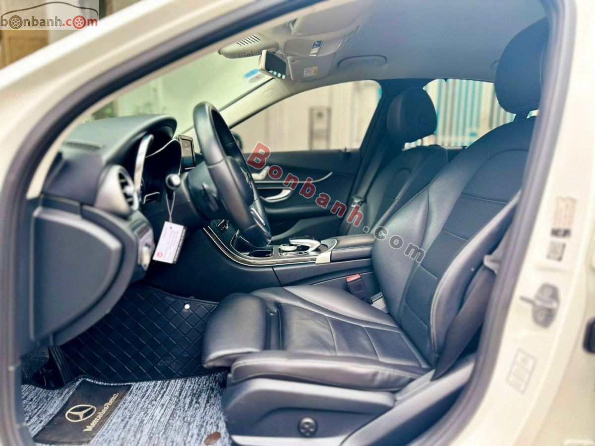 Bán ô tô Mercedes Benz C class C200 - 2019 - xe cũ
