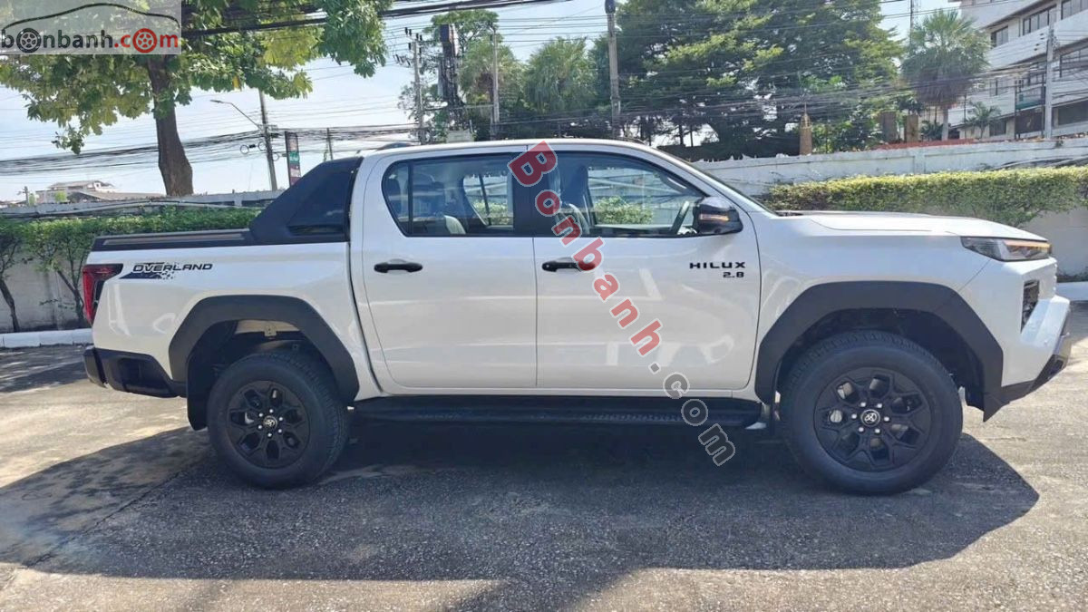 Bán ô tô Toyota Hilux Adventure 2.8L 4x4 AT - 2026 - xe mới