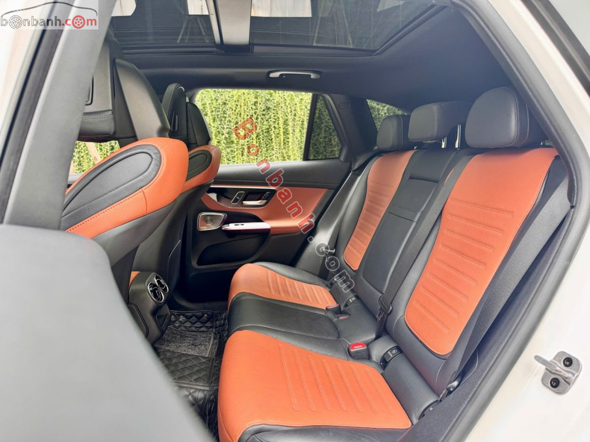 Bán ô tô Mercedes Benz GLC 300 4Matic - 2023 - xe cũ