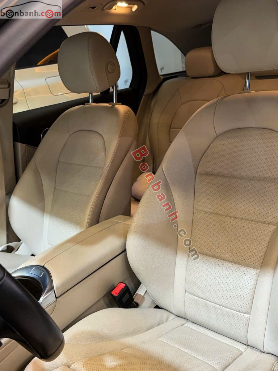 Bán ô tô Mercedes Benz GLC 200 - 2021 - xe cũ