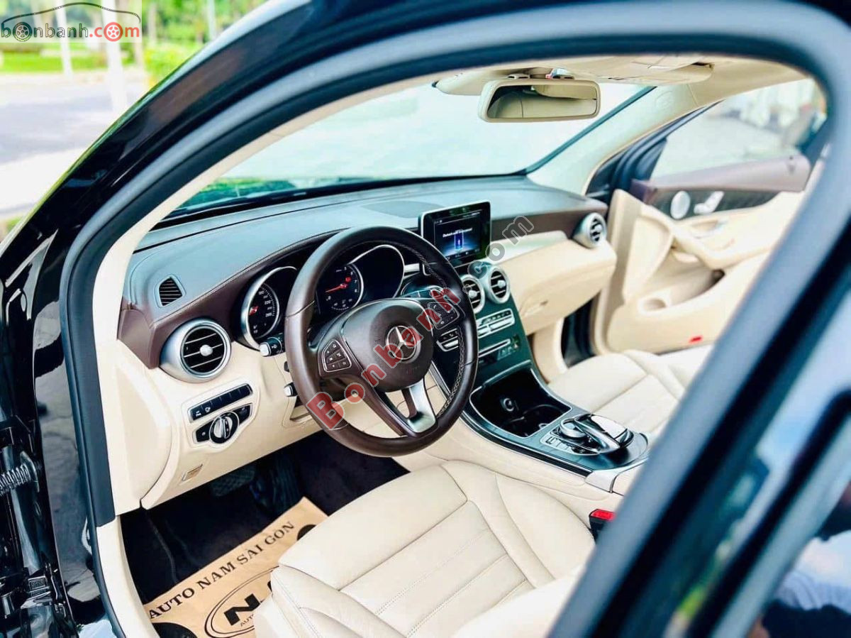 Bán ô tô Mercedes Benz GLC 300 4Matic - 2018 - xe cũ