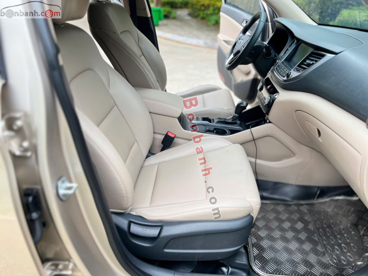 Bán ô tô Hyundai Tucson 2.0 AT - 2019 - xe cũ