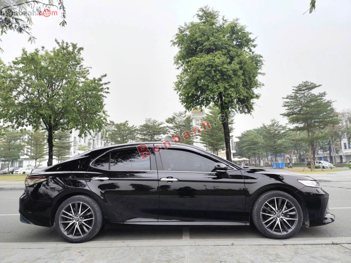 Bán ô tô Toyota Camry 2.5Q - 2021 - xe cũ