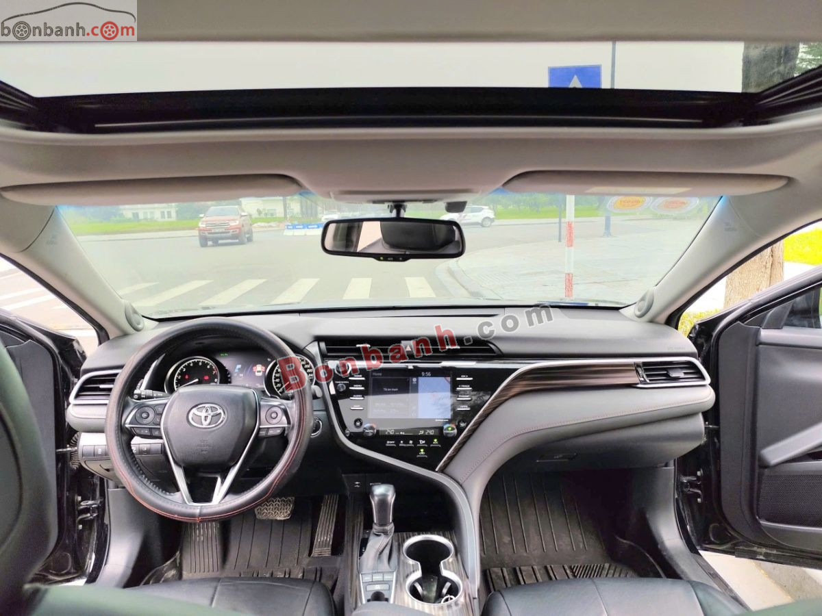 Bán ô tô Toyota Camry 2.5Q - 2021 - xe cũ