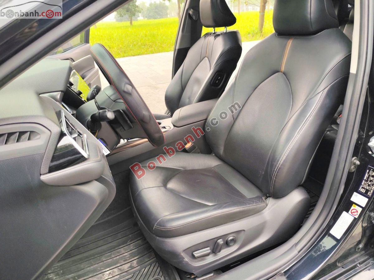 Bán ô tô Toyota Camry 2.5Q - 2021 - xe cũ