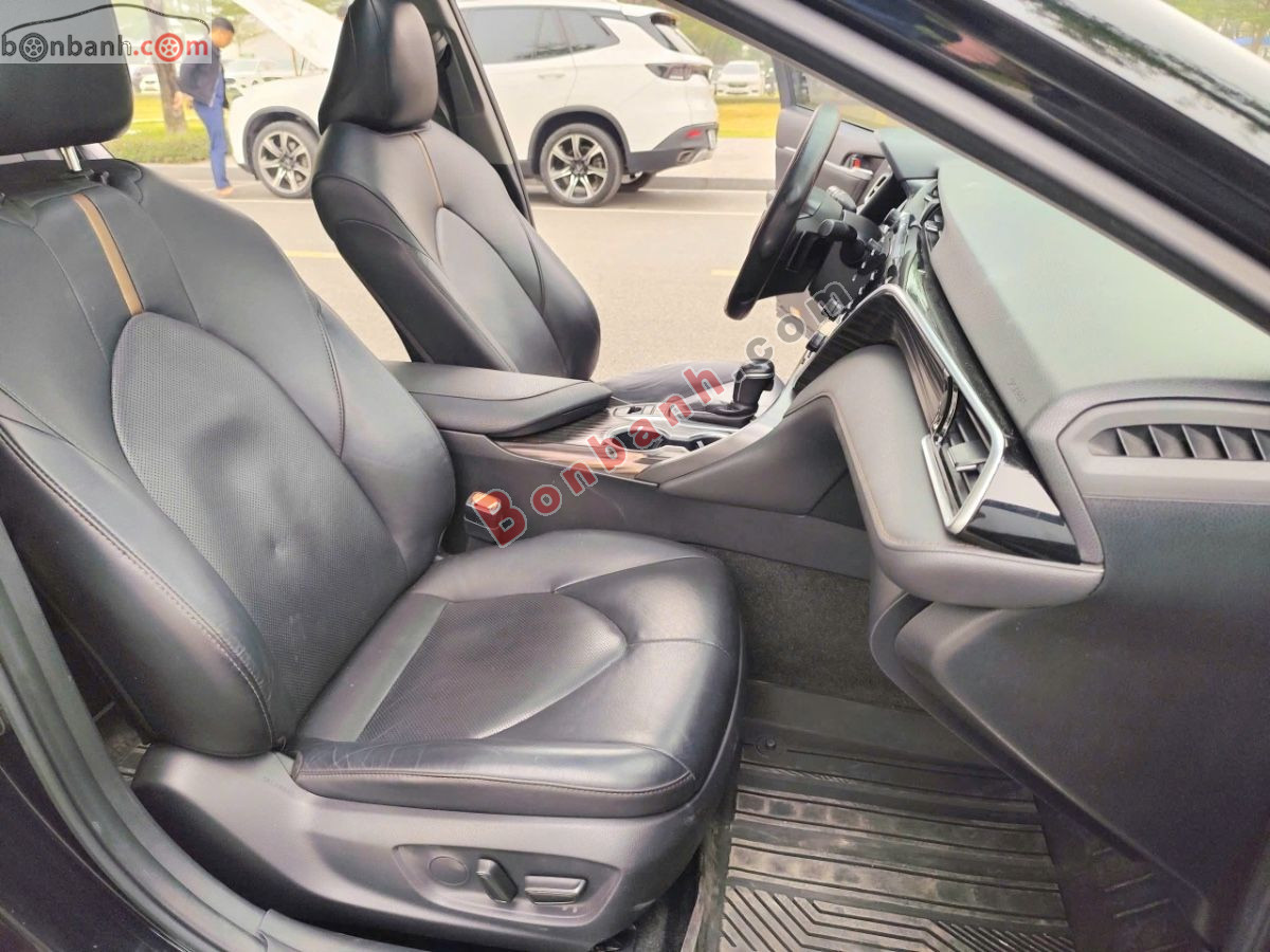 Bán ô tô Toyota Camry 2.5Q - 2021 - xe cũ