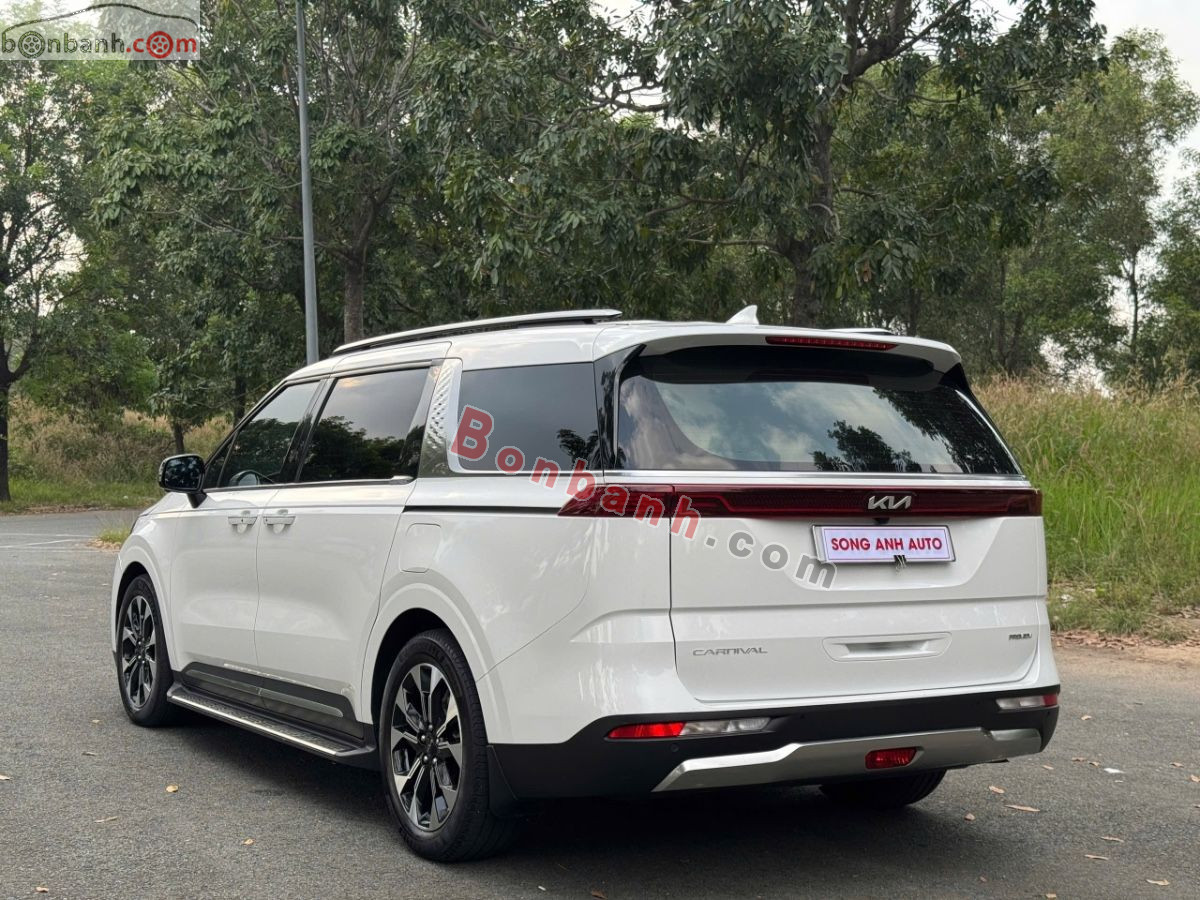 Bán ô tô Kia Carnival Premium 2.2D - 2022 - xe cũ