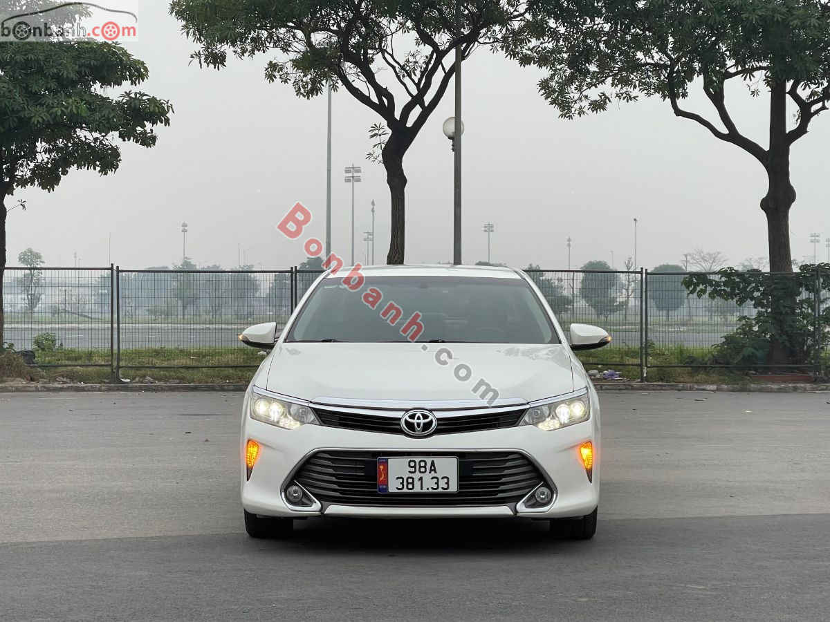 Bán ô tô Toyota Camry 2.0E - 2018 - xe cũ