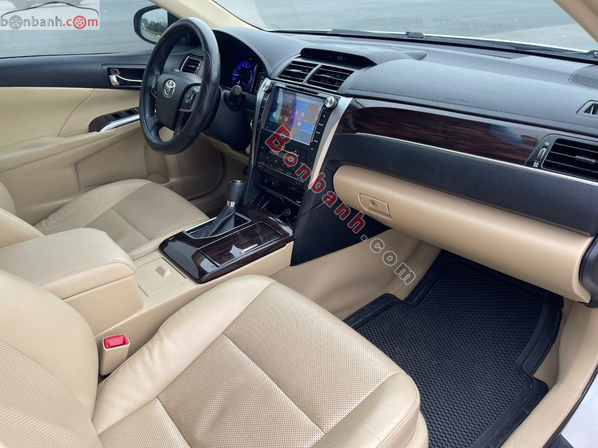 Bán ô tô Toyota Camry 2.0E - 2018 - xe cũ