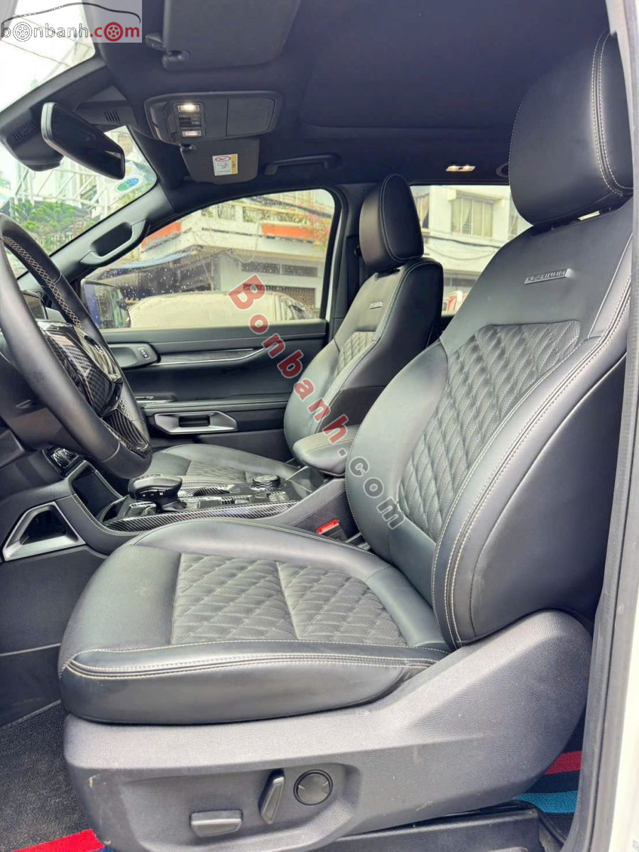 Bán ô tô Ford Everest Platinum 2.0L 4x4 AT - 2024 - xe cũ