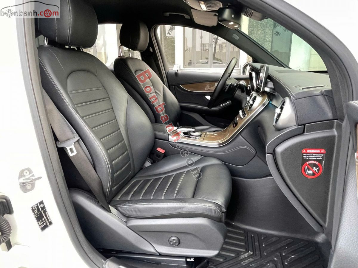 Bán ô tô Mercedes Benz GLC 250 4Matic - 2019 - xe cũ