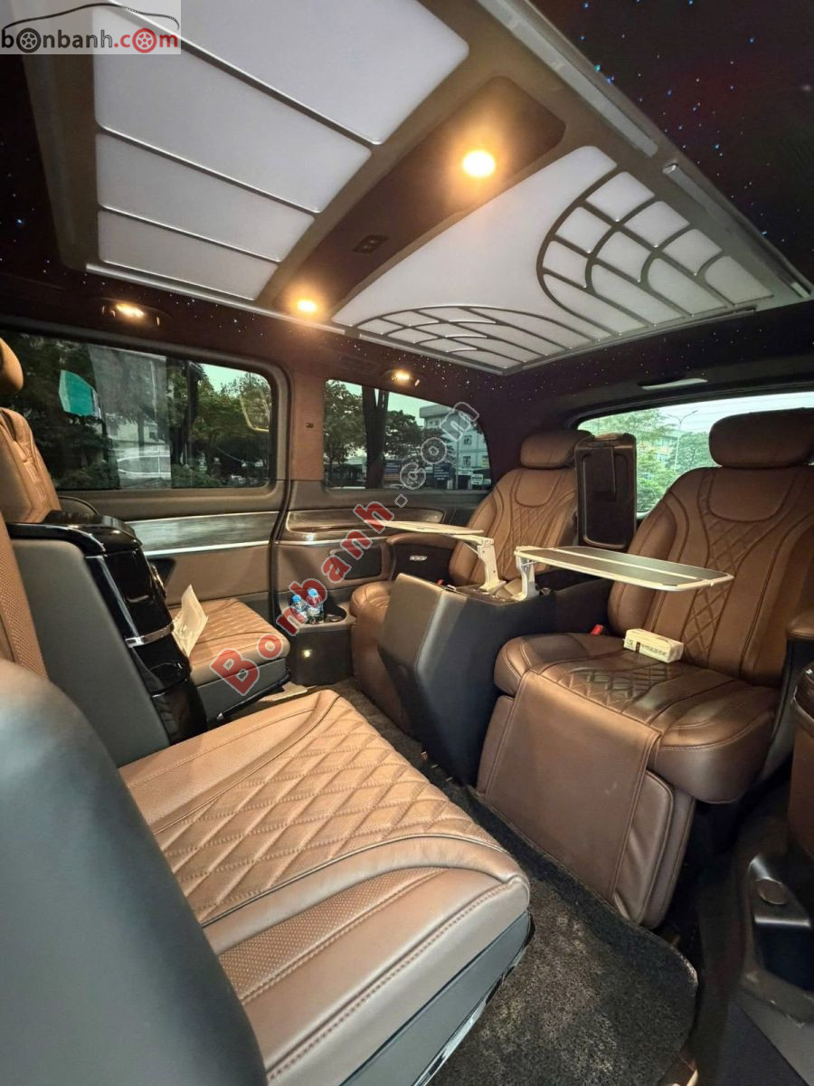 Bán ô tô Mercedes Benz V class V250 AMG - 2022 - xe cũ