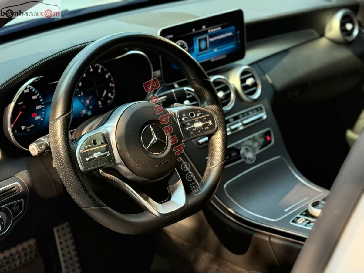 Bán ô tô Mercedes Benz C class C300 AMG - 2020 - xe cũ