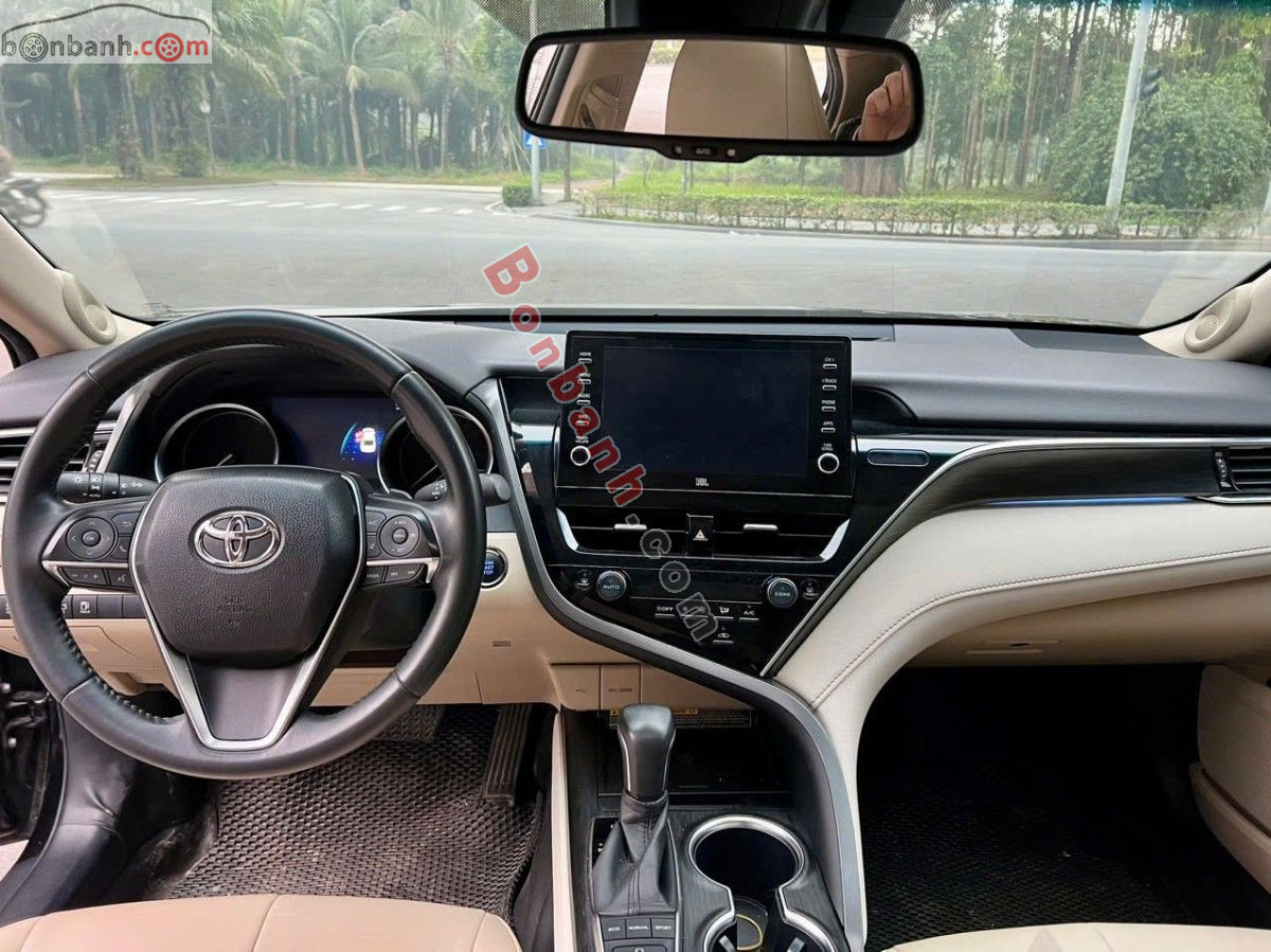 Bán ô tô Toyota Camry 2.0Q - 2021 - xe cũ